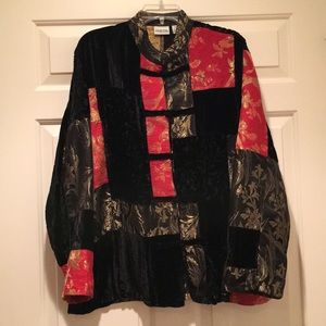 Chico’s Size 3, oriental design top